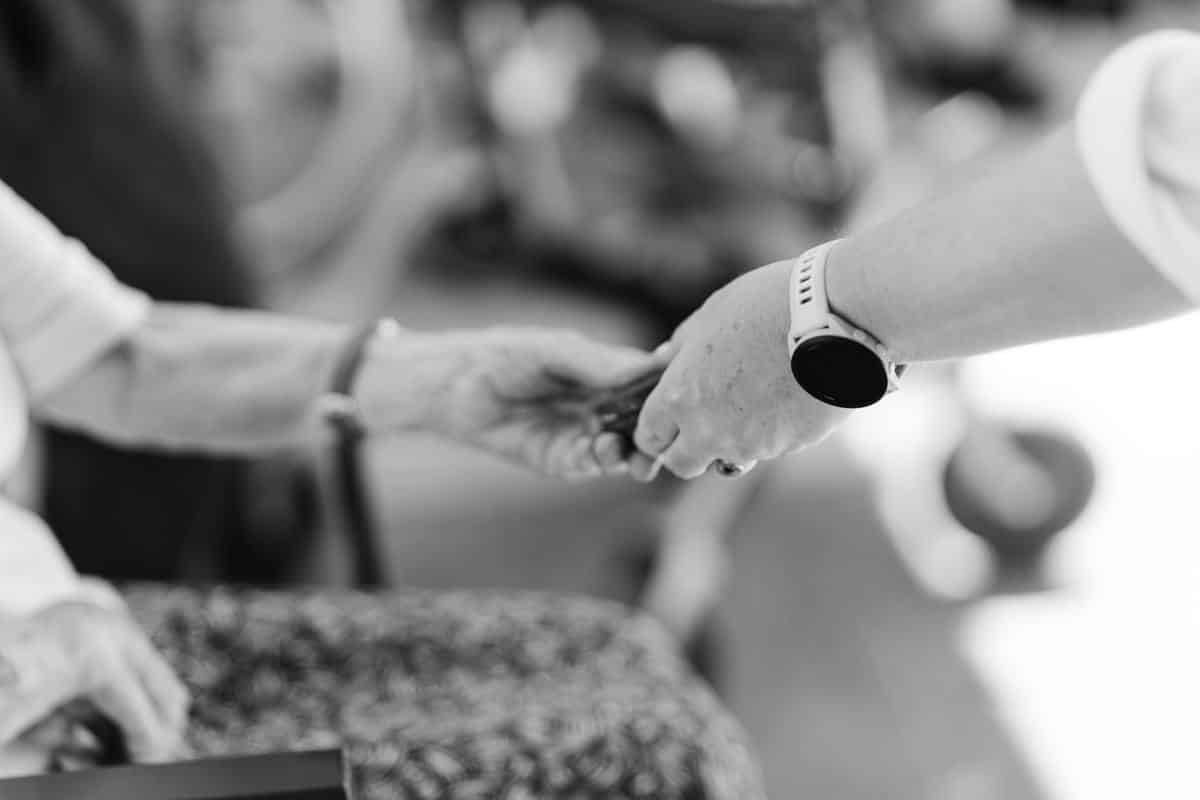 Le métier d’aide-soignant.e de nuit